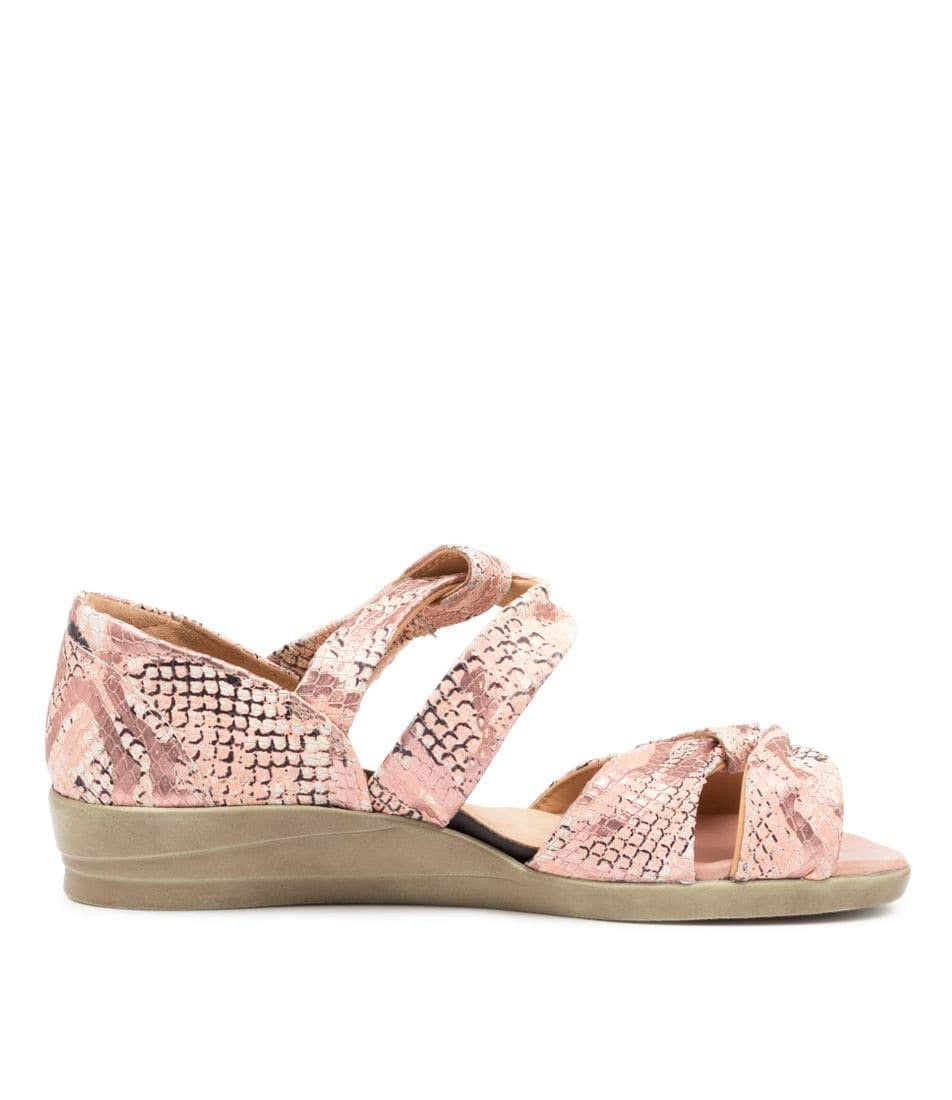 Ziera - Doxie W Toasted Reptile Leather