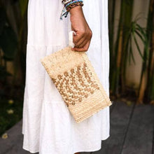 Load image into Gallery viewer, Ocean Luxe - Mooloolaba Clutch
